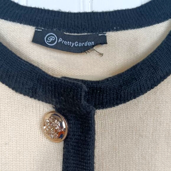 PRETTYGARDEN Knit Cream Cardigan Black Trim Gold Button Sweater L - Picture 8 of 8